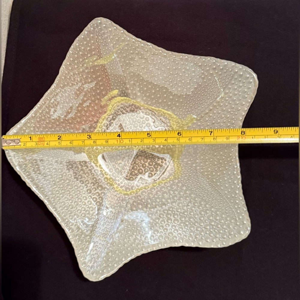 Akcam Turkey pearlescent 8” starfish bowl. - Picture 13 of 15